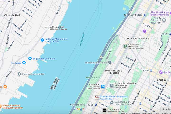 At Least 9 Hospitalized After Mega-Yacht With 400 Aboard Crashes Into Hudson River Dock
