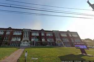 Man Exposes Himself, Urinates In Front Of Elementary School In NY: Police