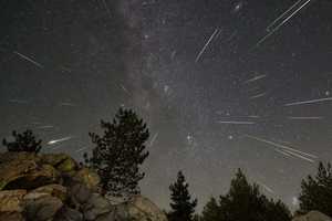 Stunning Summer Sky Events Include Thunder Moon, Fireballs, Milky Way Glow