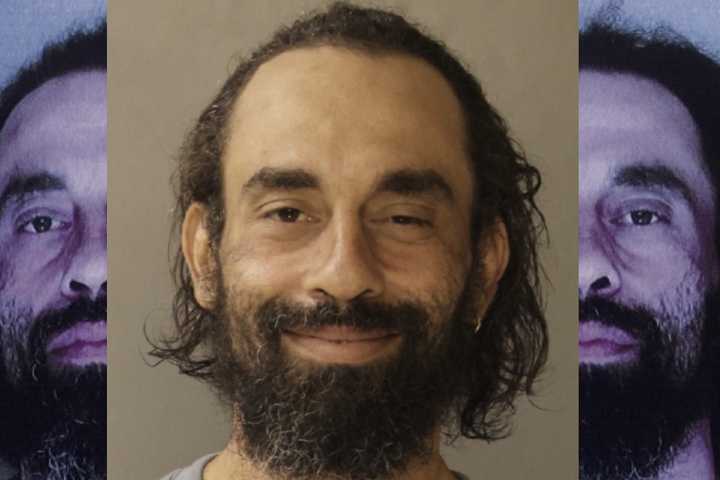 PA Man Tries Running Over Neighbor; Stabs Him In Arm With 6-Inch Knife: DA