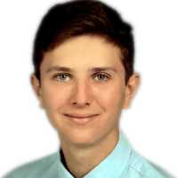 <p>Eric Tarpinian-Jachym</p>