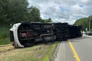 Water Wreck Snarls I-91: Bottled-Water Truck Flips In North Haven, Driver Hurt