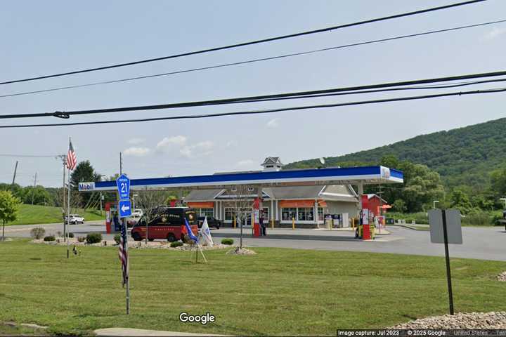 Impaired Dover Man Leaves Traffic Stop, Flees To Gas Station In Wingdale, Police Say