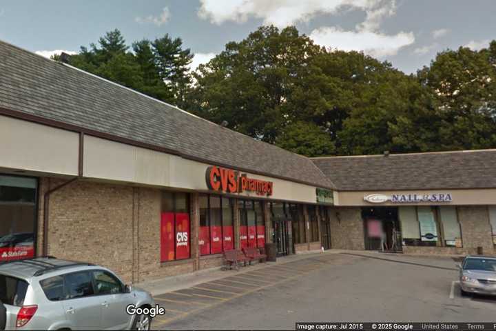 Duo Steals Over $2.4K In Merchandise From CVS In Westchester: Police