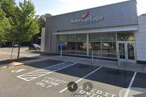 Armed Robbery Shuts Down West Hartford Bank; Police Investigating