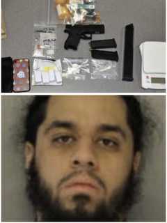 220 Bags Of Fentanyl, Loaded Gun Seized In Pennsylvania Drug Bust: DA