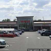 PA Weis Market Chaos: Man Dies After Throwing Wine Bottle, Fighting Police: DA (UPDATE)