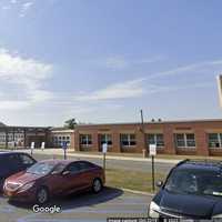Mom Beats Teen With Metal Water Bottle During Girl Fight At Brentwood High School: Police