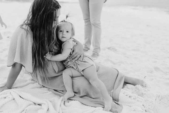 ‘Amazing And So Strong’: Maryland Girl, 2, Battling Cancer At CHOP Inspires Community Support