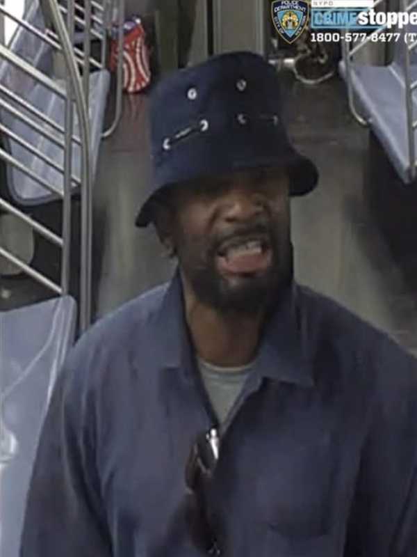 Back-To-Back Subway Slashings: Rider’s Face Cut In Queens, Neck Slashed In Bronx