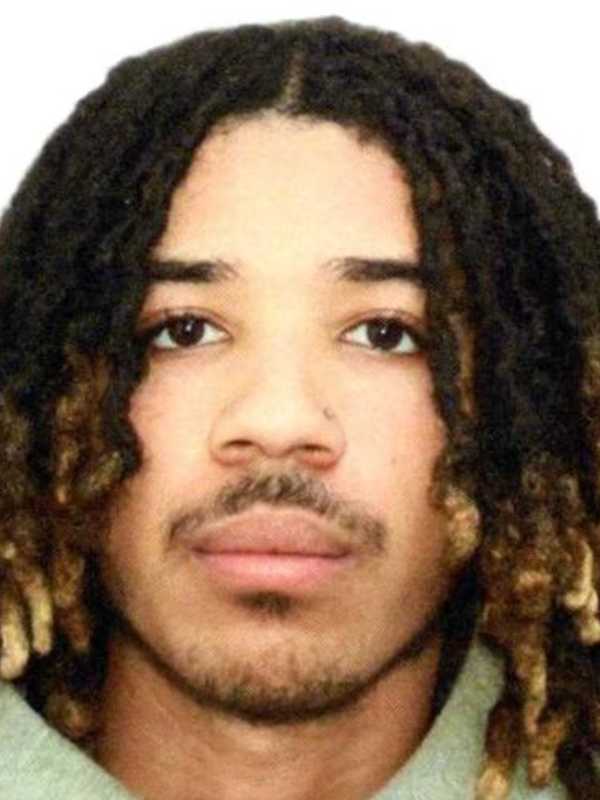 DC Man Wanted For Penn State Rape; 'Surrender Immediately' US Marshals Say