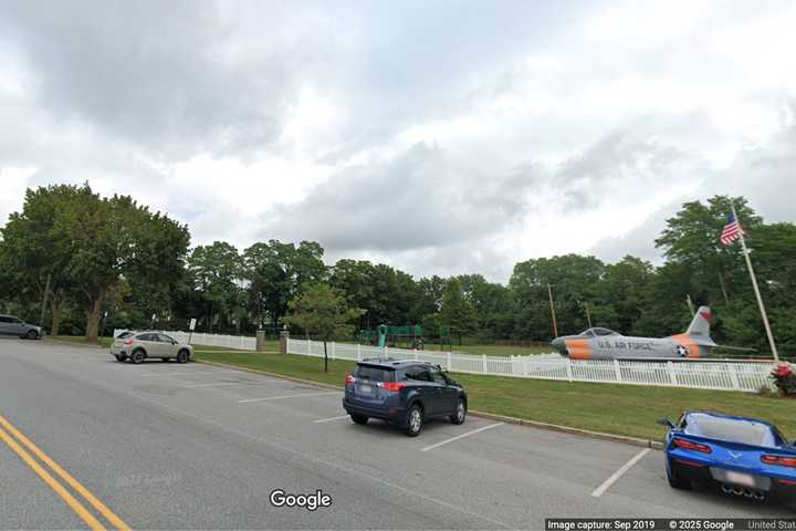 Residents Report 'Strong Sewage Odors' In Parks, Public Areas In Monroe