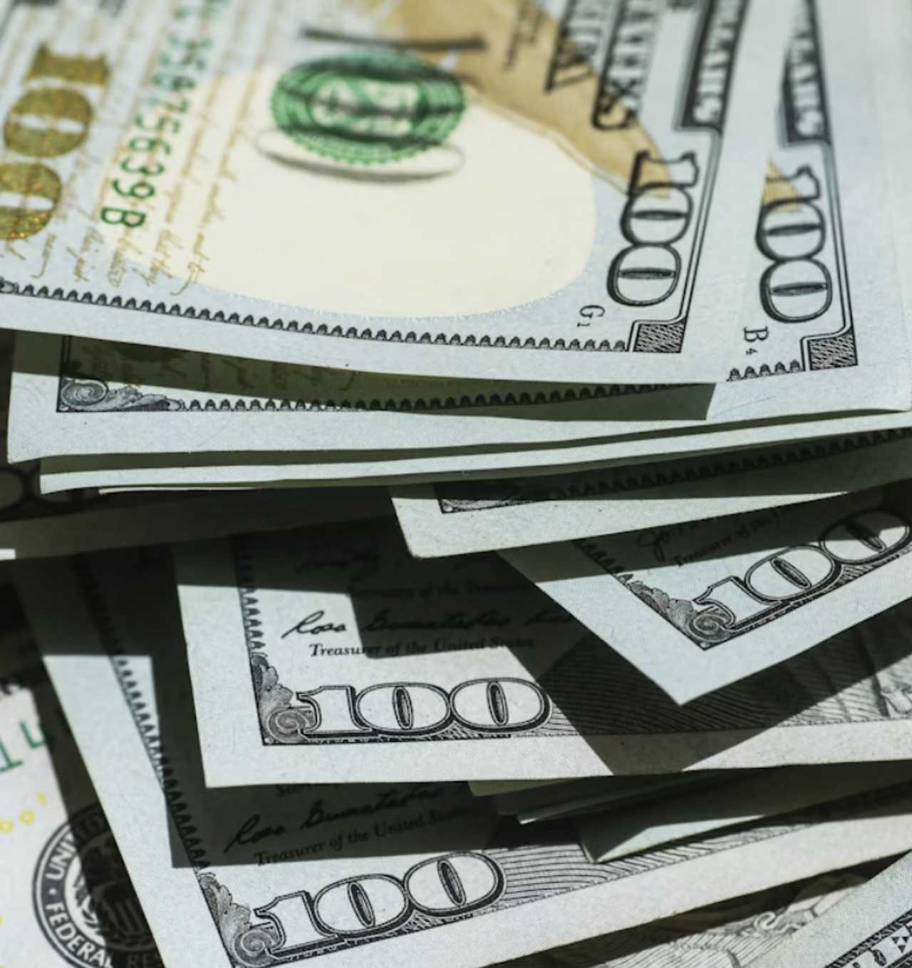 Cash Cash