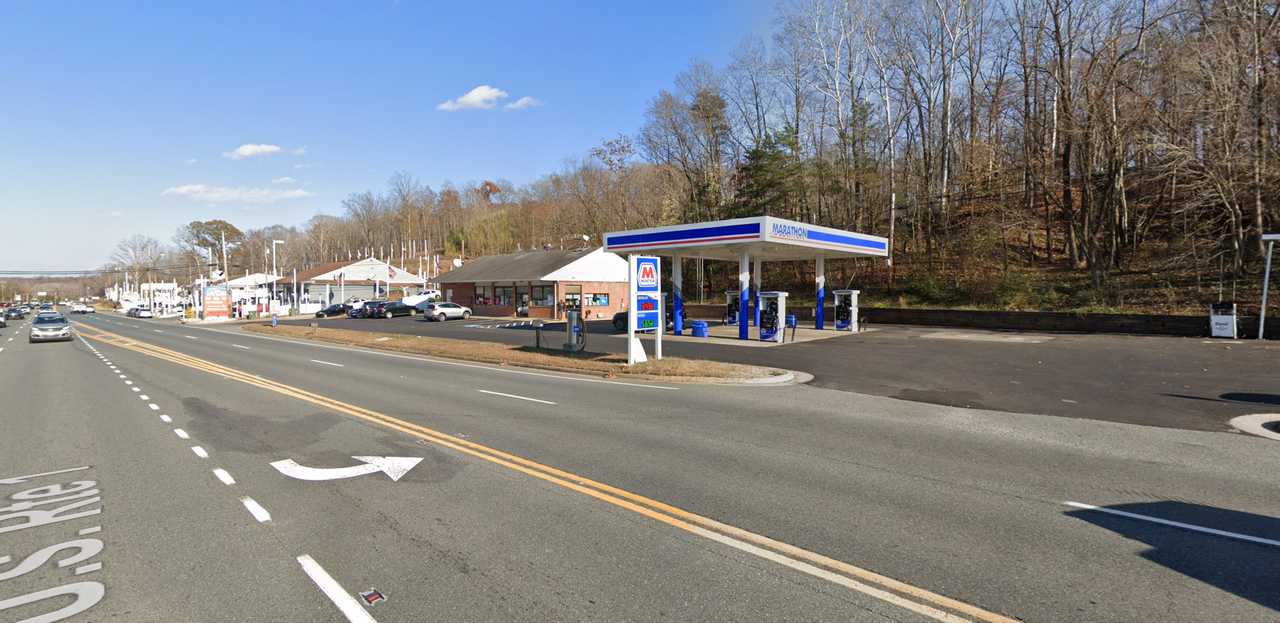 Marathon Gas, 3884 Richmond Highway
  
