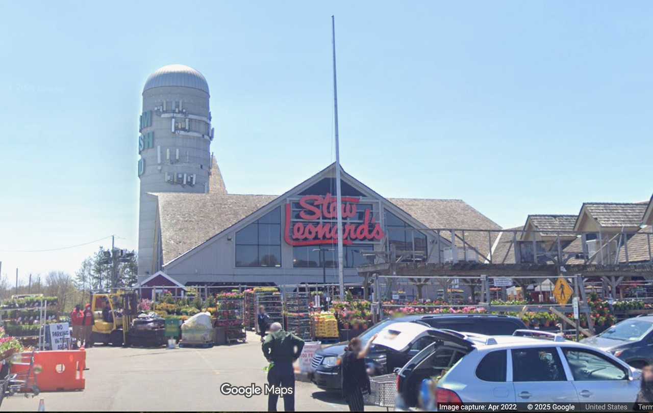 Stew Leonard's Yonkers. Stew Leonard's Yonkers.