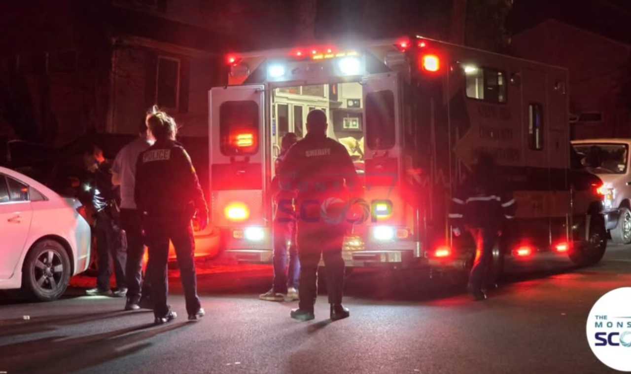 The scene of the robbery on East Hickory Street in Hillcrest. The scene of the robbery on East Hickory Street in Hillcrest.