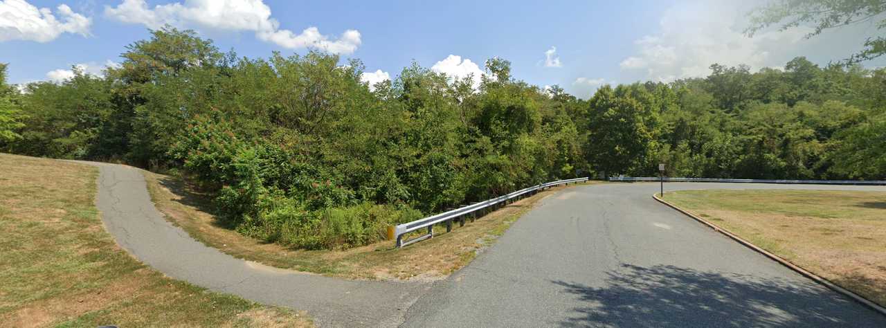 15500 block of Farm Creek Drive in Woodbridge