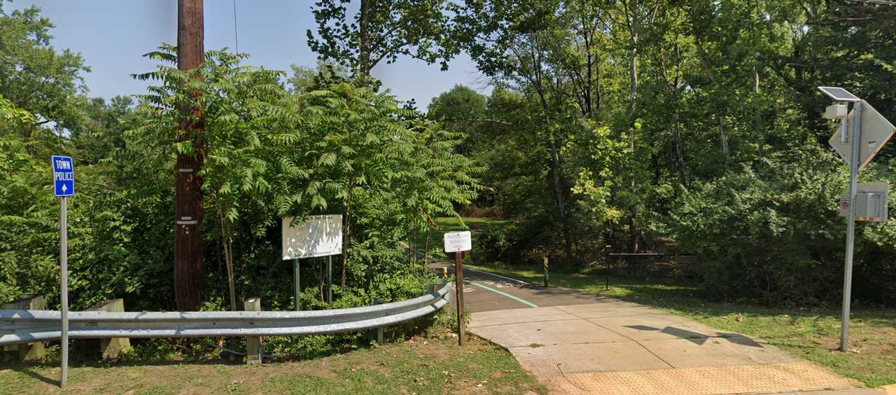 Indian Creek Stream Valley Park
  
