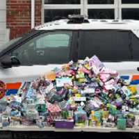 Clerk Accused Of Selling Flavored Vapes At Long Island Shop: Police
