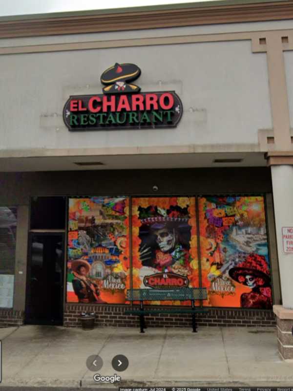 Man Seriously Injured In Stabbing During Bar Fight At Long Island Restaurant: Police