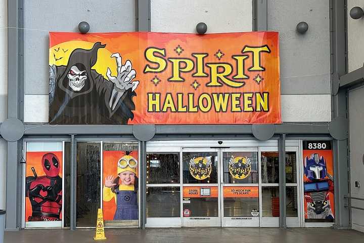 Spirit Halloween Hiring 50K Workers To Prepare For 'Killer Season': How To Apply
