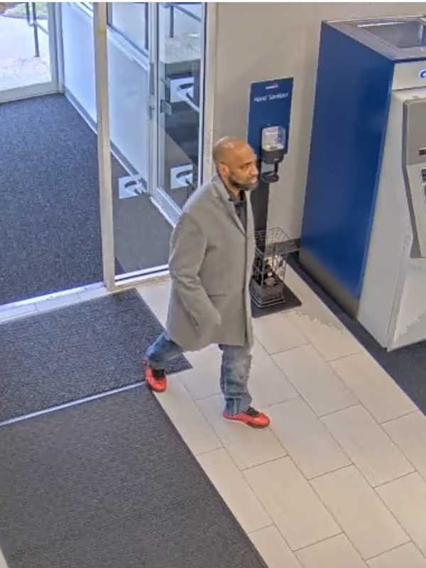 Police Seek Suspect Accused Of Stealing $900 Using Stolen Identity At Baldwin Bank