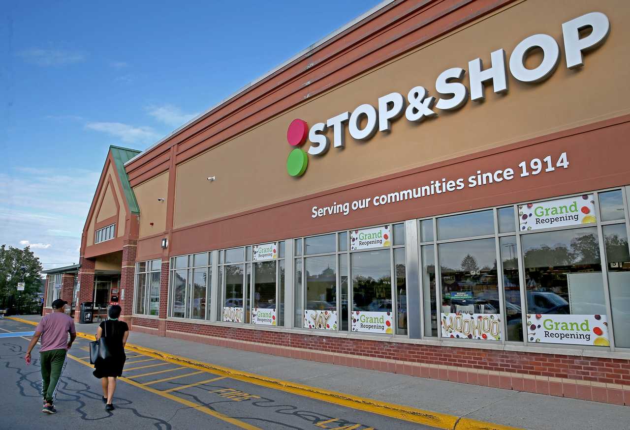 Quincy-based Stop & Shop stops selling tobacco products