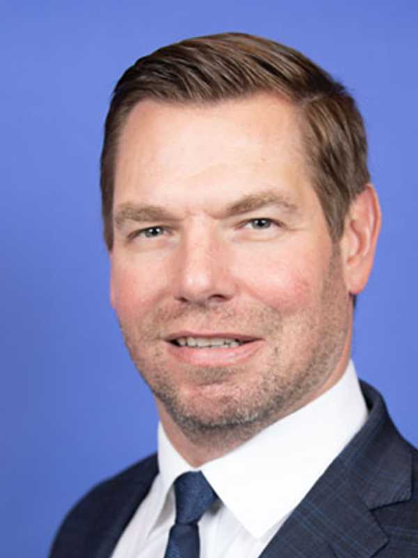 Prominent Trump Critic Eric Swalwell Quits Congress Amid Sex Scandal