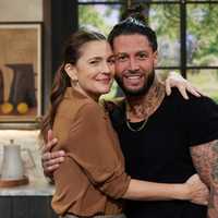 Drew Barrymore Cooks Pasta With NJ Chef