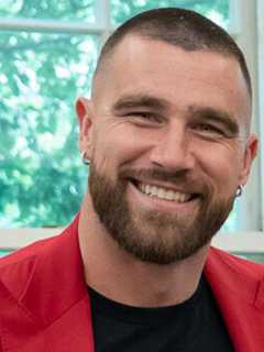 Travis Kelce Named Victim In $35 Million Ponzi Scheme