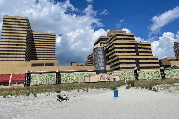 Five Teens Robbed Man With Large Knife At Atlantic City Casino, Police Say