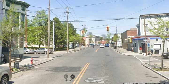 The intersection of Quail and West streets in Albany.