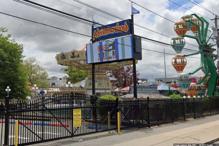 'Numerous' Kids Witnessed Stabbing Of Man At Long Island Amusement Park