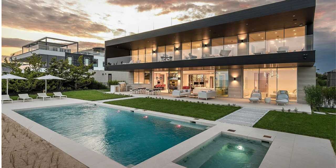 10M Discount NY Estate With Rooftop Putting Green Gets Significant