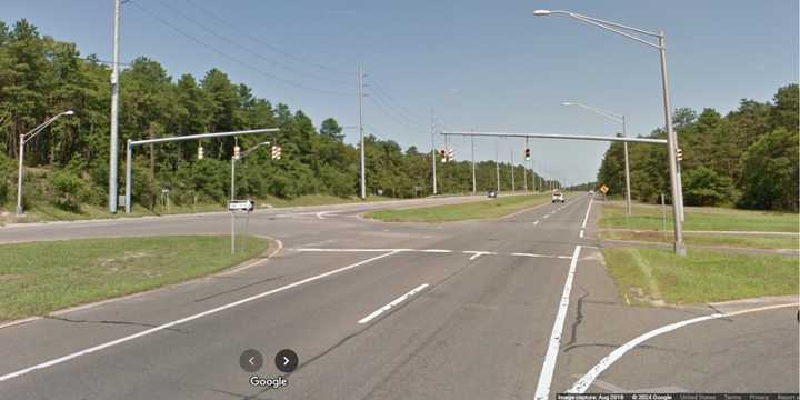 The intersection of&nbsp;County Road 51 and Speonk Riverhead Road in Southampton.&nbsp;