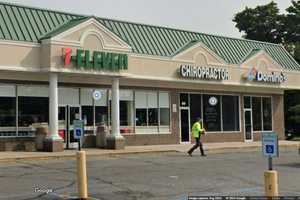 Armed Robber Tussles With 7-Eleven Employees On Long Island