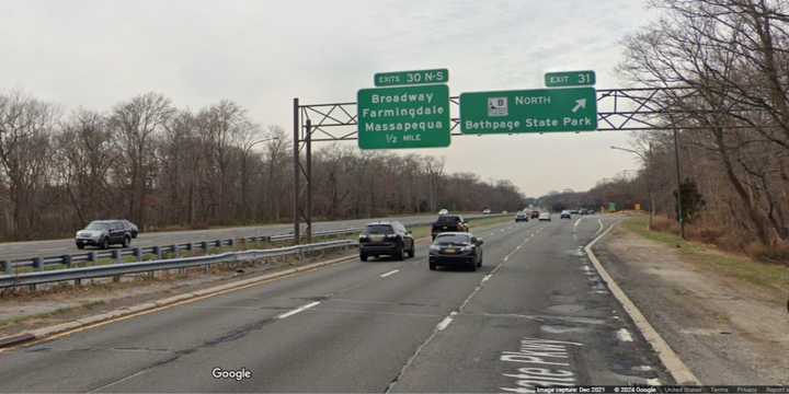 The Southern State Parkway in Farmingdale.