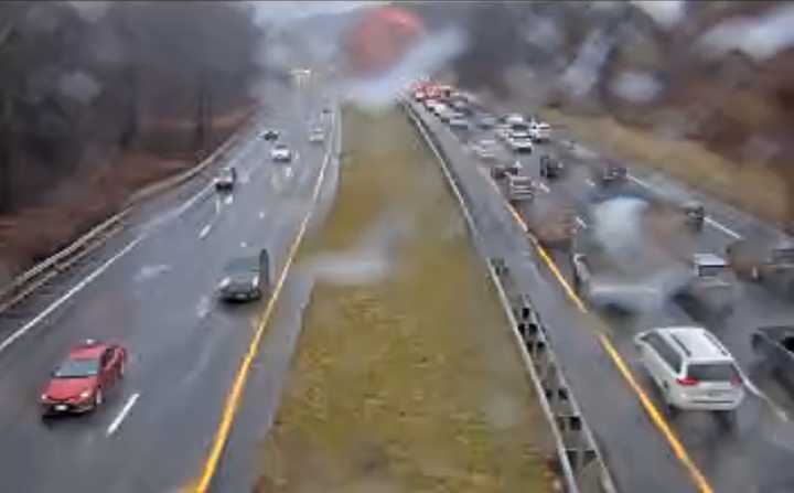 A crash on the northbound Sprain Brook Parkway in Hartsdale is causing traffic delays. 