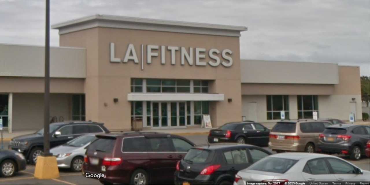 Murder-Suicide Ends In LA Fitness Parking Lot In Lindenhurst