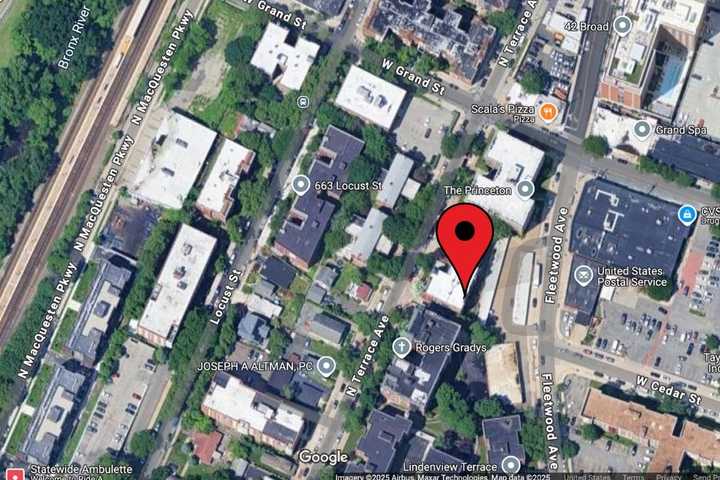 Man Found With Stab Wounds: Woman Gets Attempted Murder Charge In Mount Vernon, Police Say