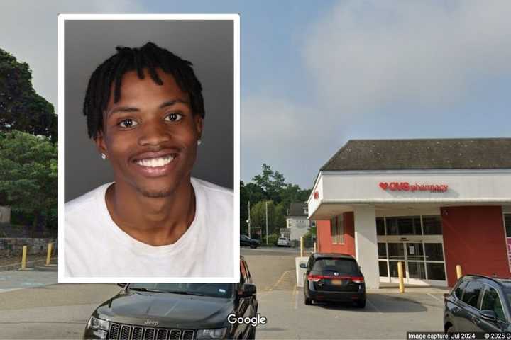2 Teens Steal Over $100 Worth Of Merchandise From CVS In NY: Police