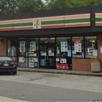 Bloodshed At 7-Eleven: Woman Stabs Man Outside Long Island Store, Police Say