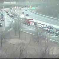 4-Car Crash Blocks Lane Of I-87 In Westchester, Causes Traffic