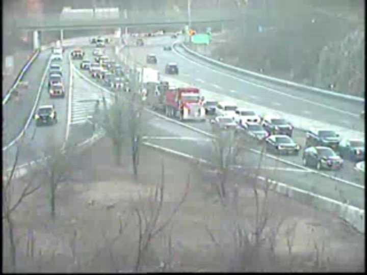 Northbound traffic is leading up to the crash scene on I-87 in Tarrytown.&nbsp;