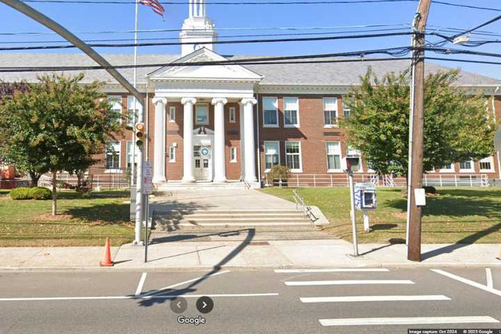 Crossing Guard Assaulted Outside Nassau County Elementary School