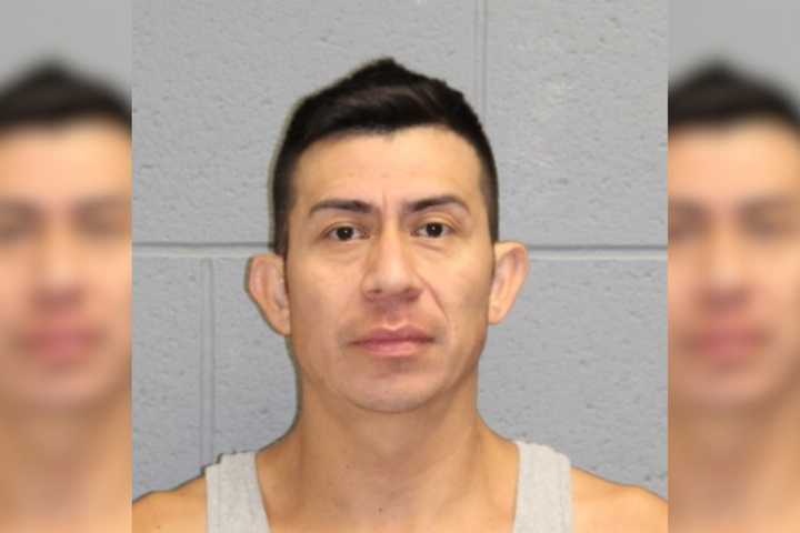 CT Drunk Driver Had 3 Kids, Beer Cans, Suspected Cocaine In Car: Police