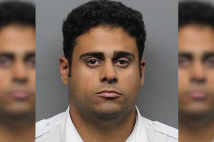 Delta Pilot Arrested In Cockpit Charged With Child Sex Crimes: DA
