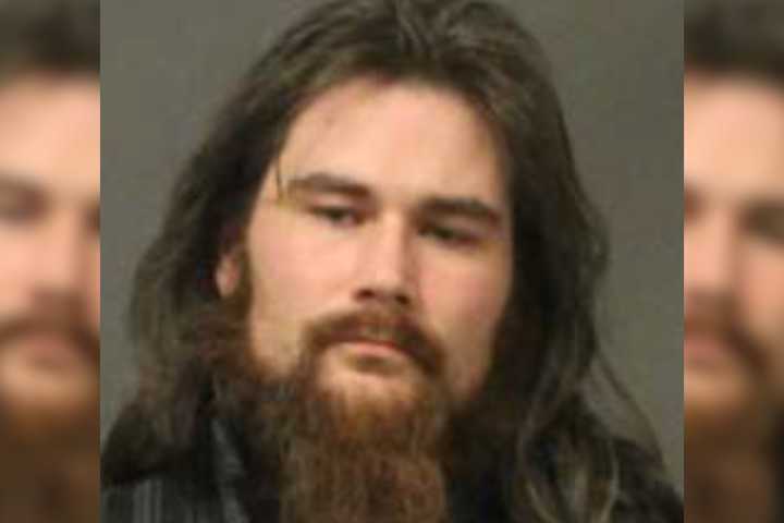 CT Dad Overdoses While Driving With 2 Young Kids, Police Say: 'I Thought I Was Doing Coke'