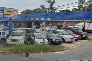 Christmas Eve Murder: Woman Stabbed To Death At Massapequa Apartment