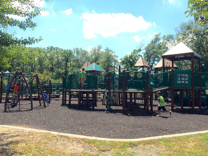 Your 2024 Bergen County Readers' Choice Winner for Best Playground Play Space: Van Saun County Park.